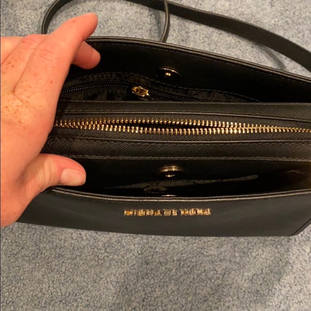 Purse - Picture 3 of 6